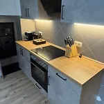 Moderne Grosse Mit Garten Διαμέρισμα *