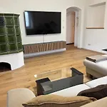 Διαμέρισμα Moderne Grosse Mit Garten Hausham