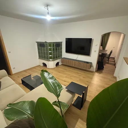 Appartamento Moderne Grosse Mit Garten