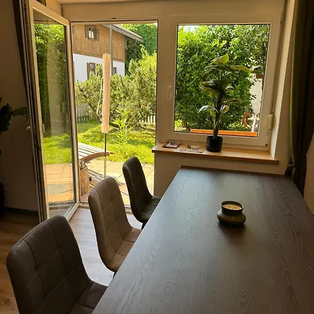Moderne Grosse Mit Garten Hausham