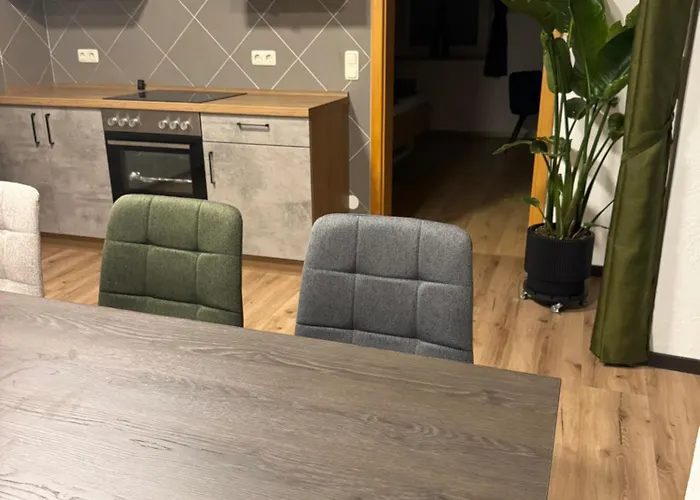 Moderne Grosse Mit Garten شقة هاوشام